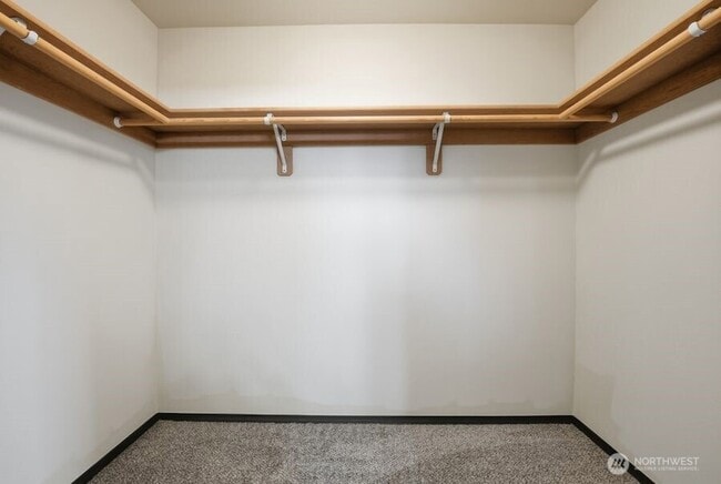 Building Photo - 17603 79th Ave Ct E