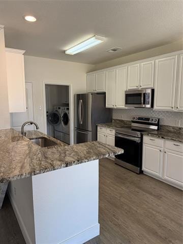 Building Photo - 305 Cherokee Trail