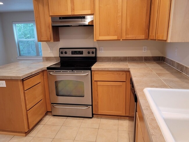 Building Photo - 1284 Westbrook Dr NW