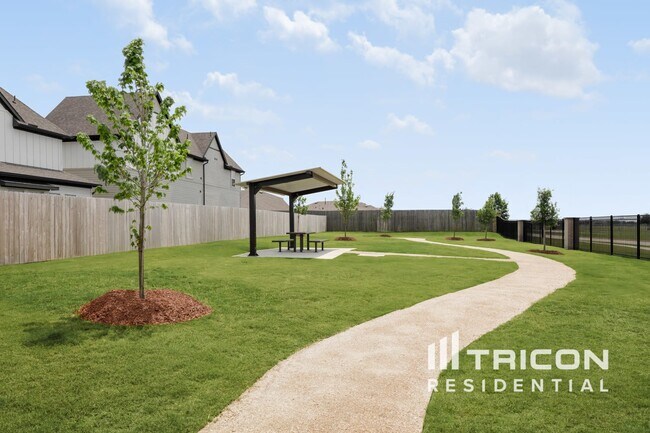 Building Photo - 22820 Terrazzo Dr