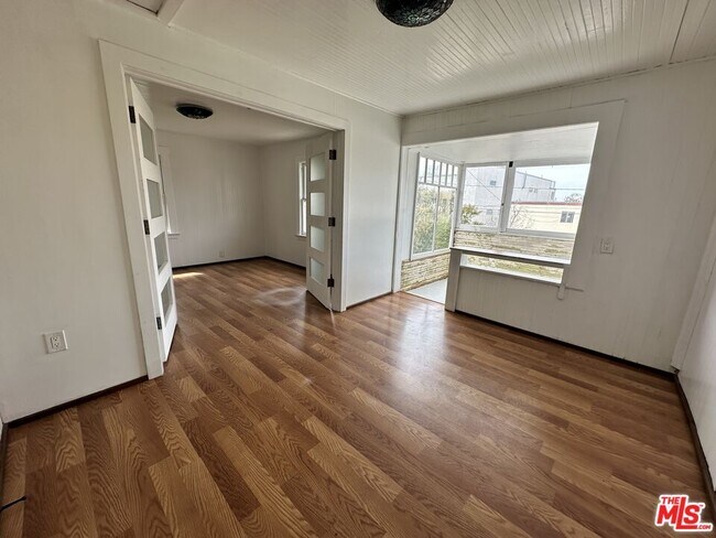 Building Photo - 49 Dudley Ave