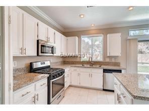 Building Photo - GREEN VALLEY RANCH AREA  BEAUTIFUL 5 BEDROOM CUSTOM HOME