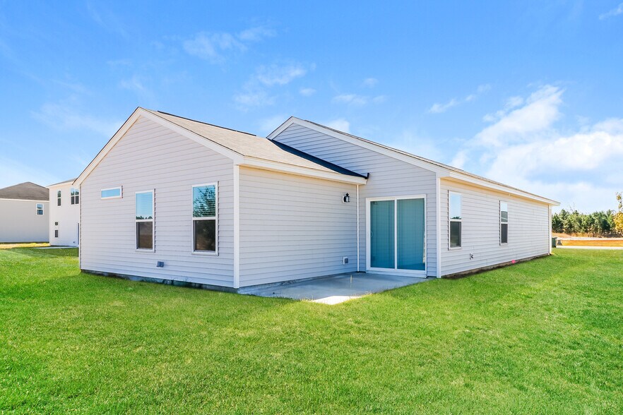 Building Photo - 550 Wilkins Rd