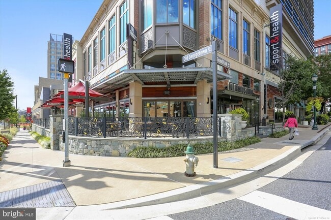 Building Photo - 5809 Nicholson Ln