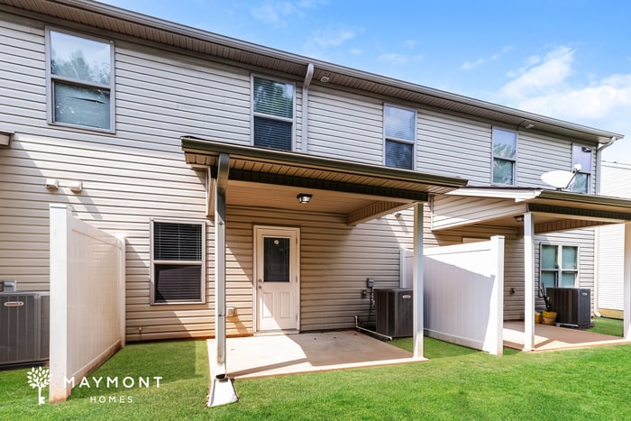 Building Photo - 2715 Marlin Dr