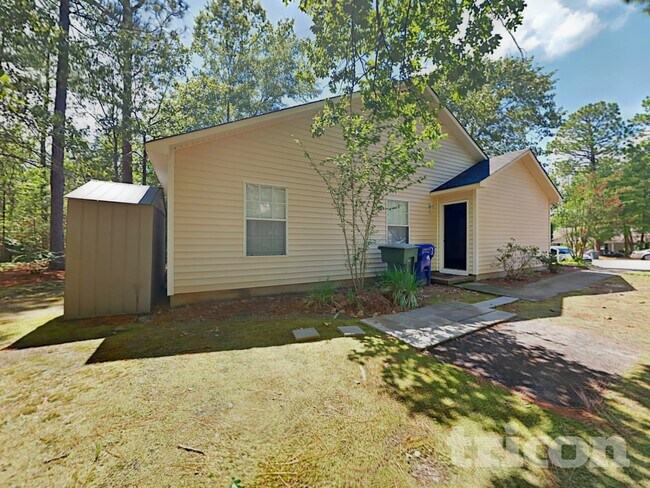 Building Photo - 22 Kingsway Rd