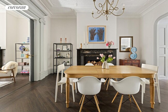 Building Photo - 57 Middagh St