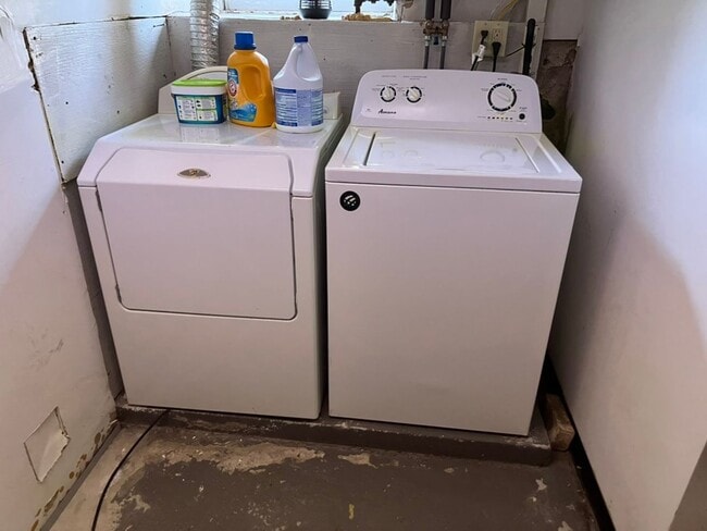 Building Photo - Spacious 3 Bed | 2 Bath in Prime Somerville Location with 2 parking!