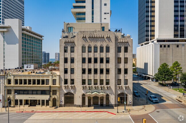 Art Deco Lofts &amp; Apartments Tulsa, OK Apartment Finder