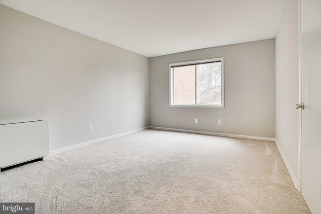 Building Photo - 4110 Mangalore Dr