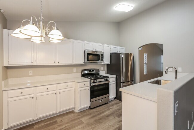 Building Photo - 4141 Oak Bay