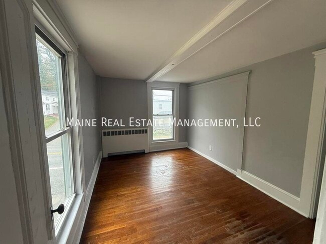 Building Photo - 91 Castine Rd