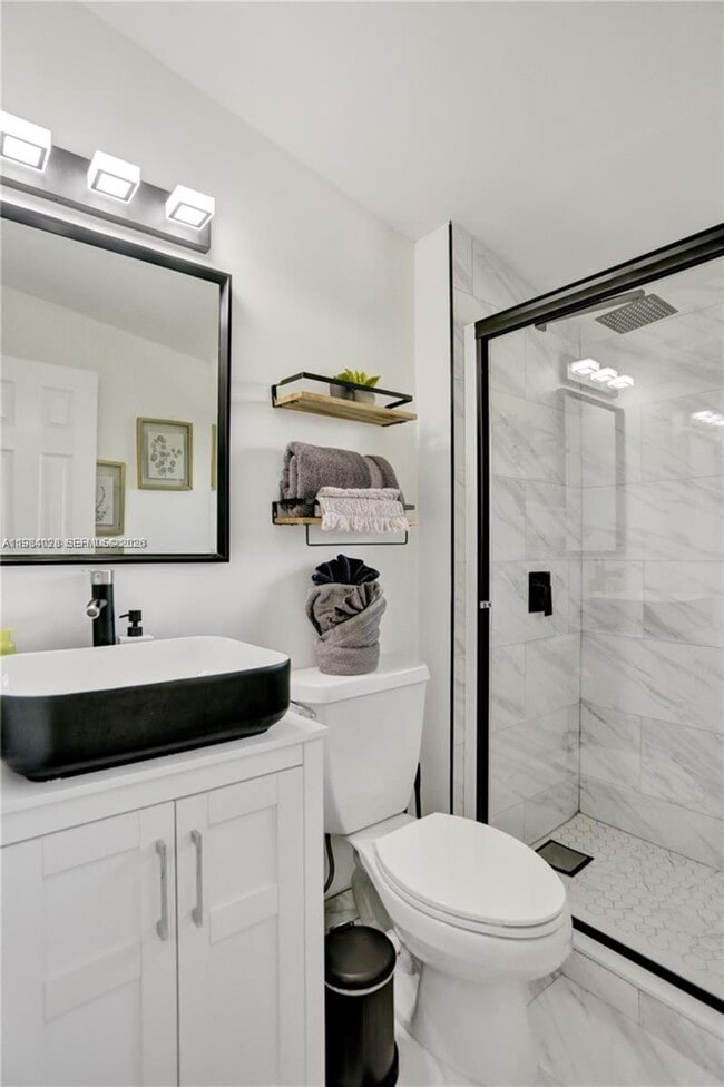 Building Photo - 3603 Townhouse Ct