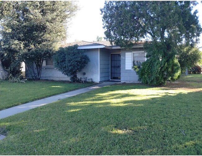 Primary Photo - Just reduced. 3 bedroom 1 bath home!