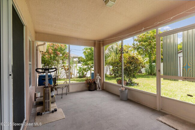 Building Photo - 1715 San Filippo Dr SE