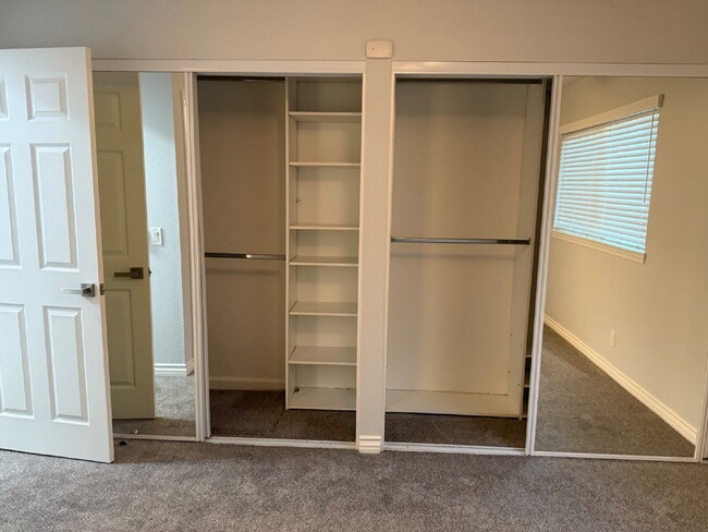 Building Photo - Beautifully remodeled home - Must see!   1...