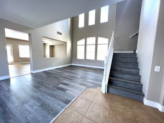 Building Photo - 12037 Contorno Vista Ct