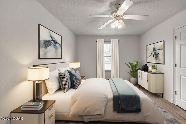 Building Photo - 301 W Briarbrook Ln