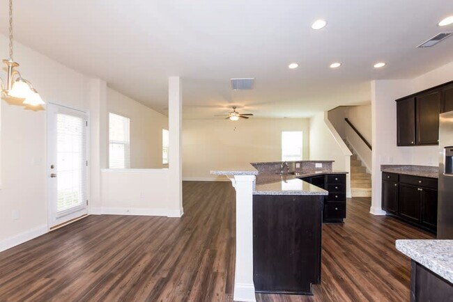 Building Photo - 4126 Cemkey Way Ct