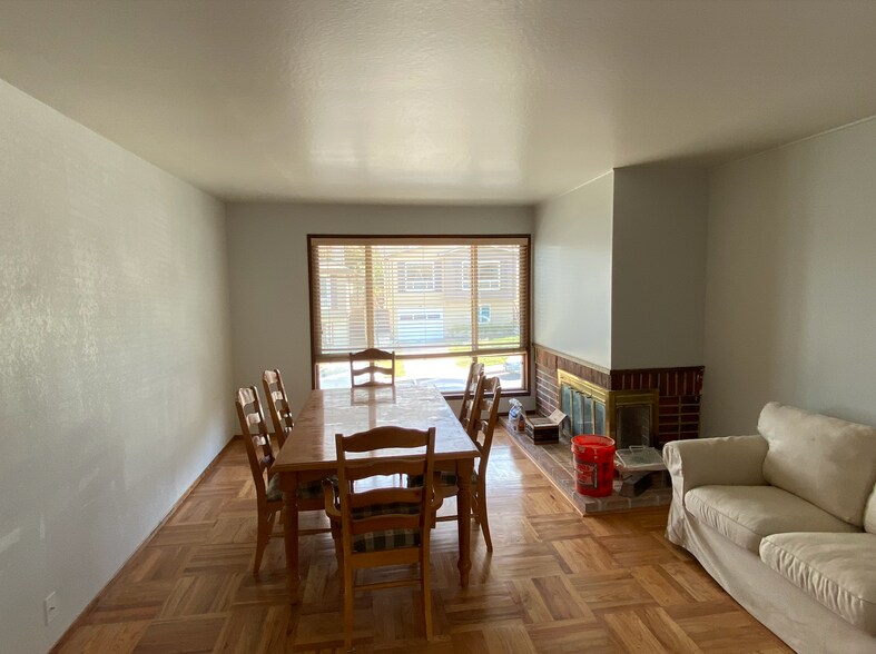 Building Photo - 68 Woodland Ave