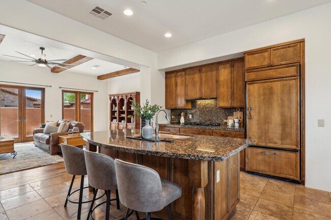 Building Photo - 7701 E Golden Eagle Cir