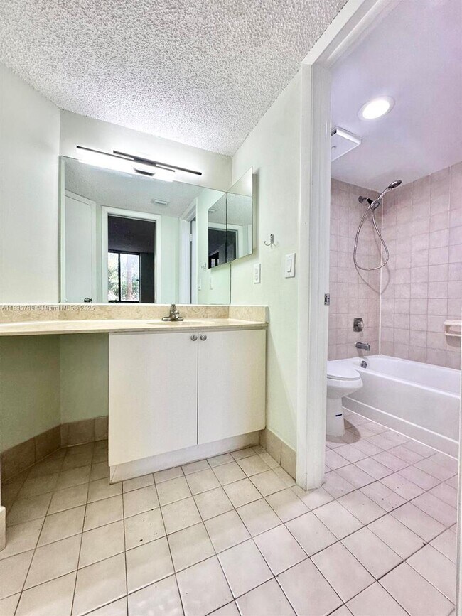 Building Photo - 8305 SW 152nd Ave