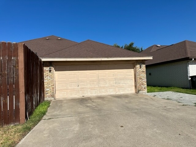 Building Photo - 2802 Dove Ave