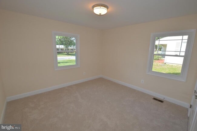 Building Photo - 12328 Chalford Ln