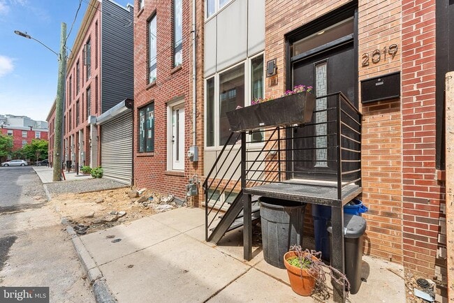 Building Photo - 2019 Abigail St