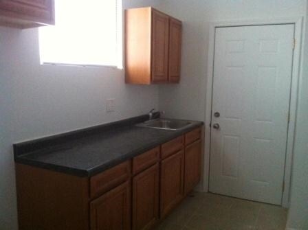 Kitchen - South Shore Apartments