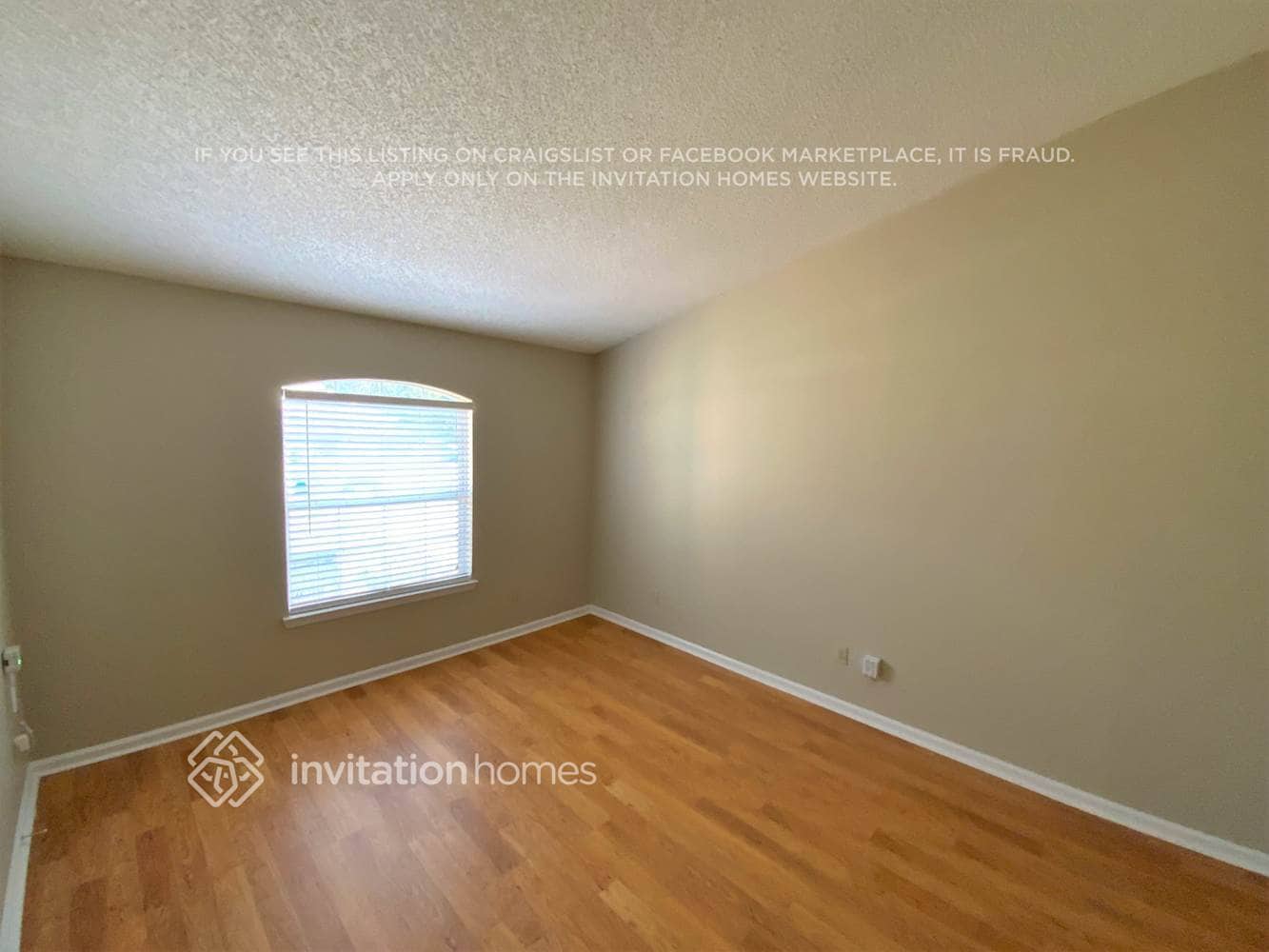Building Photo - 8610 Wyndhurst Dr