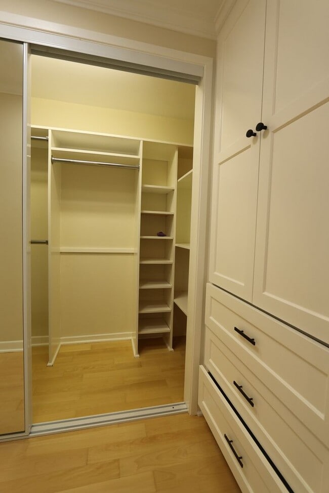 Building Photo - Westchester Home in Kentwood Neighborhood