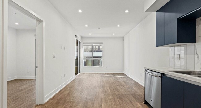 Building Photo - 1831 Sawtelle Blvd Los Angeles, CA 90025