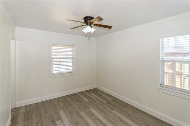 Building Photo - 4302 Glenhaven Dr
