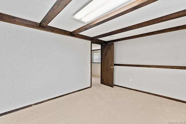 Building Photo - 10 Brooker Dr