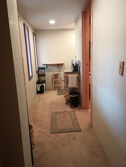 Hall to kitchenette - 11136 Circle Dr
