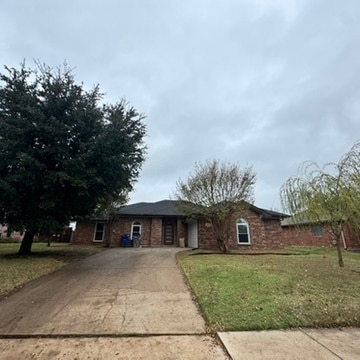 Primary Photo - 409 Hardwicke Ln