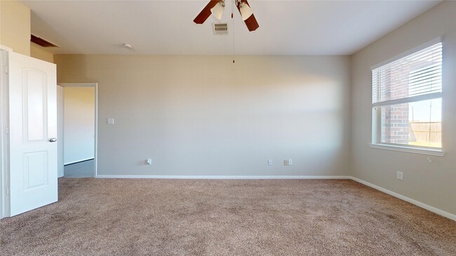 Building Photo - 20254 Fossil Valley Ln