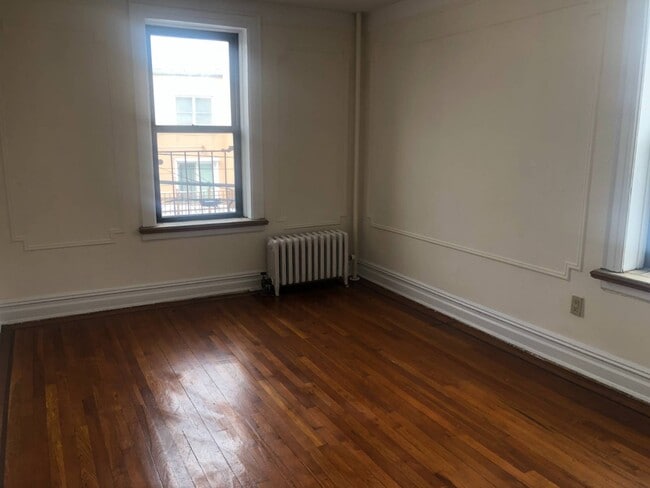 Building Photo - 124 Parrott Pl