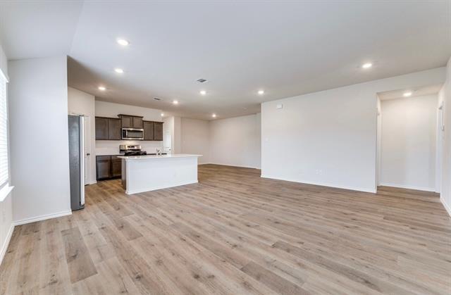 Building Photo - 4112 Limestone Blf Dr