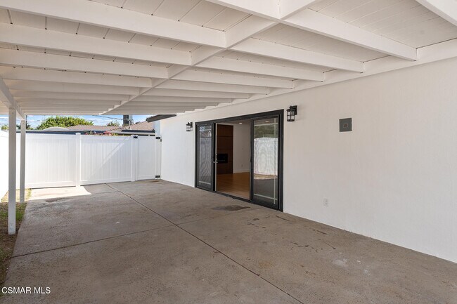 Building Photo - 9800 Geyser Ave