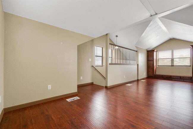 Building Photo - 1400 Cuernavaca Dr N