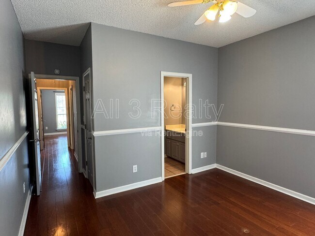 Building Photo - 6272 Deerwood Dr