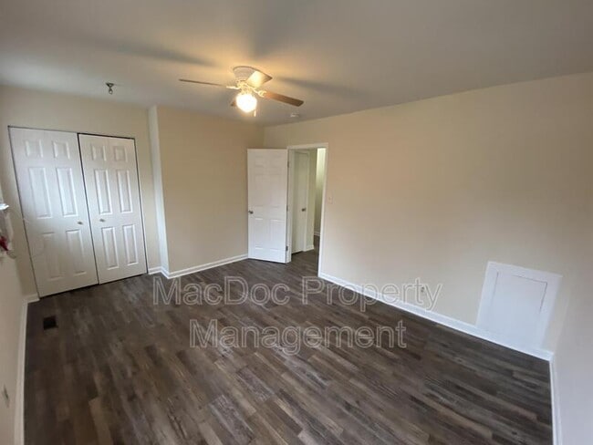 Building Photo - 24 Bentley Ct