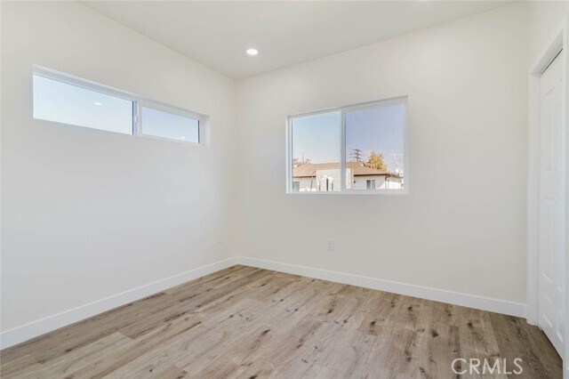 Building Photo - 5732 Willowcrest Ave