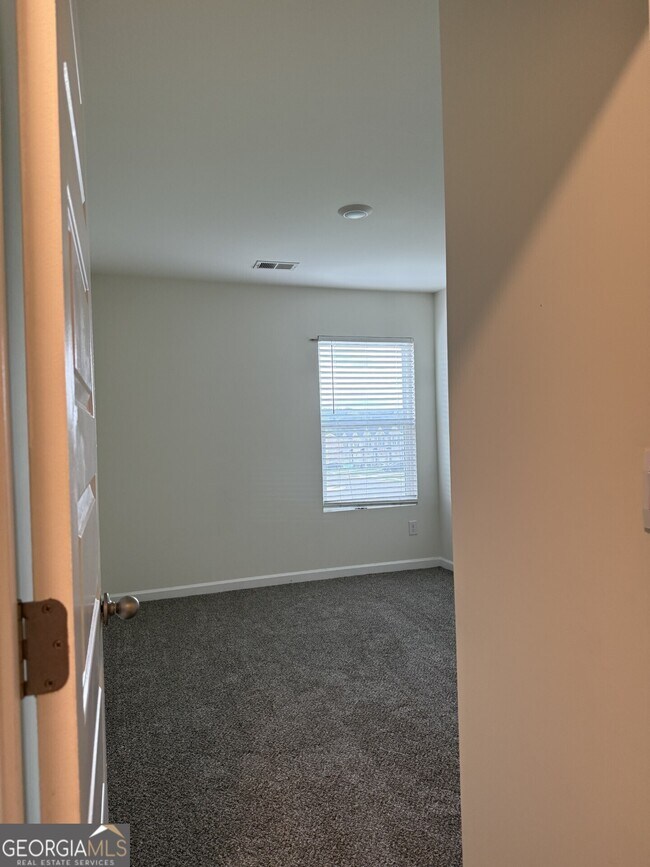 Building Photo - 1413 Barzona Wy