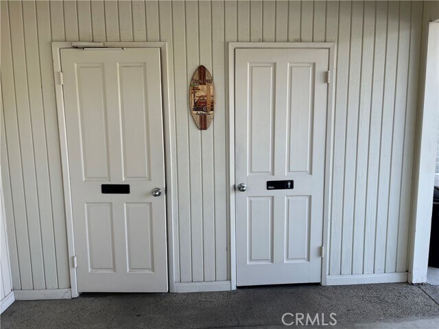 Building Photo - 21711 Wesley Dr