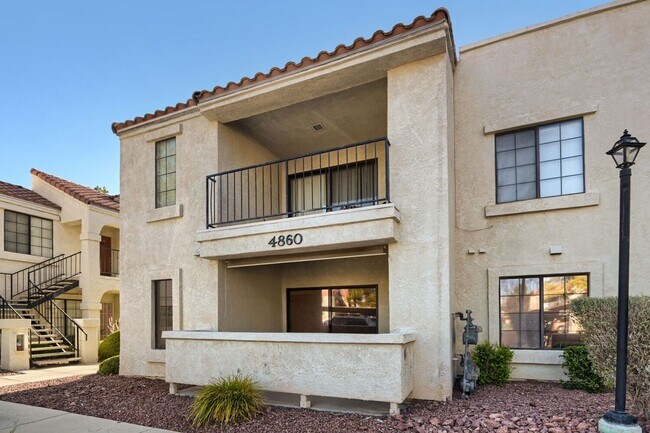 Building Photo - 4860 Nara Vista Way