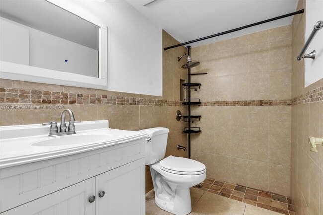 Building Photo - 7026 SW 106th Pl