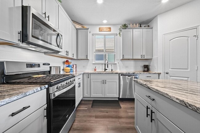 Building Photo - 317 Black Alder St